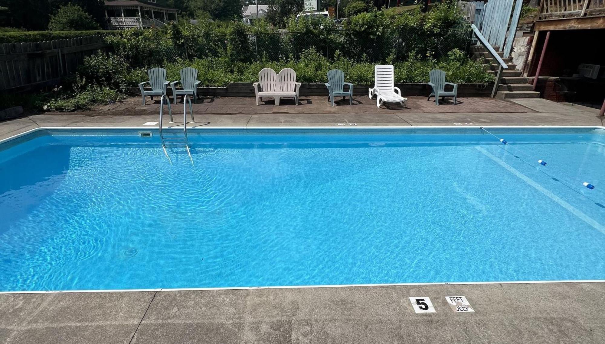 Motel Luzerne Lake Luzerne Exterior foto